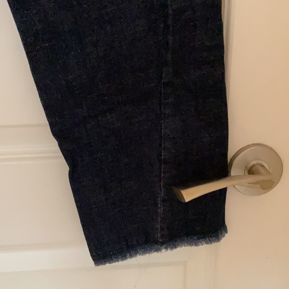 Jean VANESSA BRUNO - Picture 3 of 6